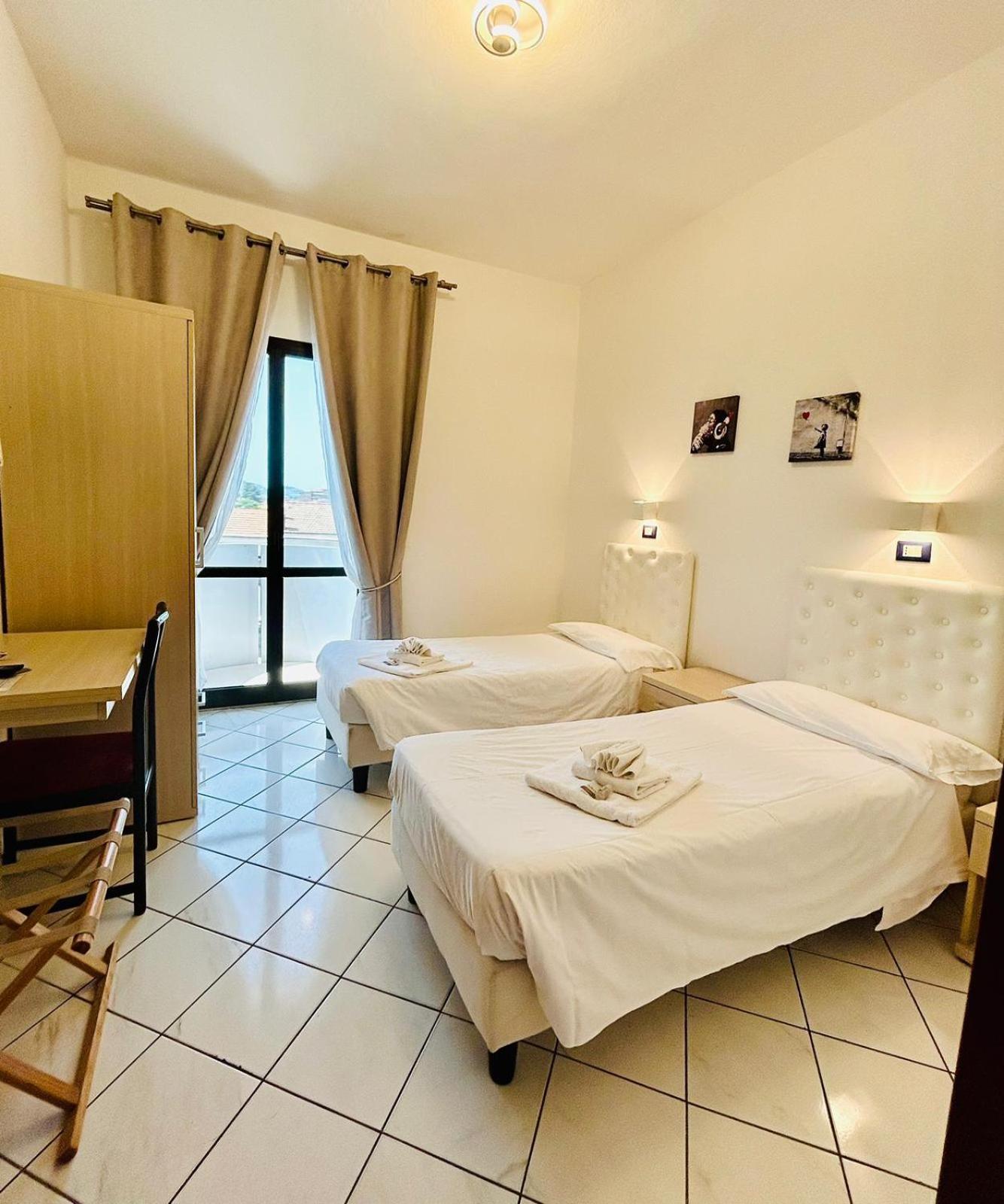 Hotel Romagna 체세나 외부 사진