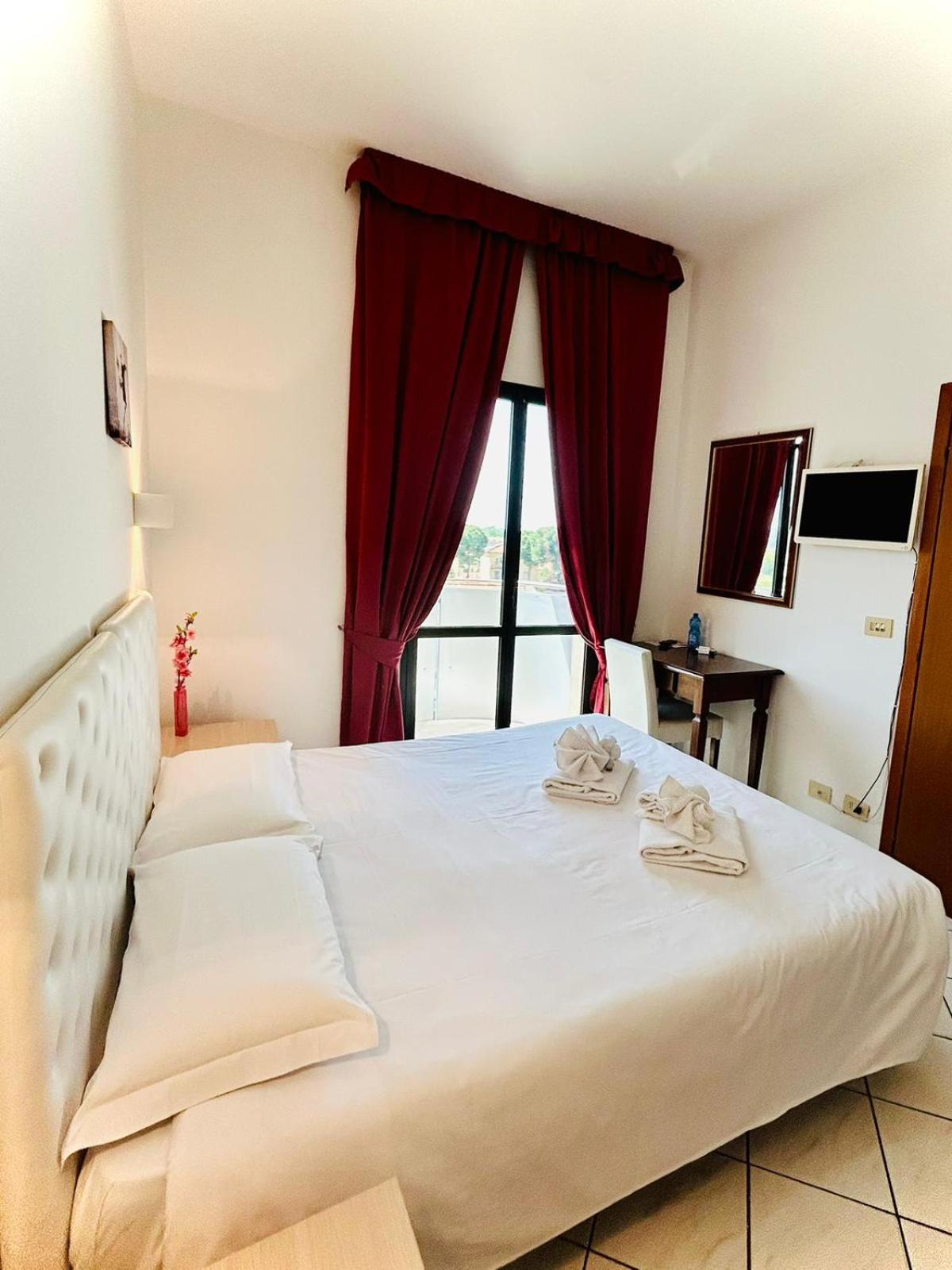 Hotel Romagna 체세나 외부 사진